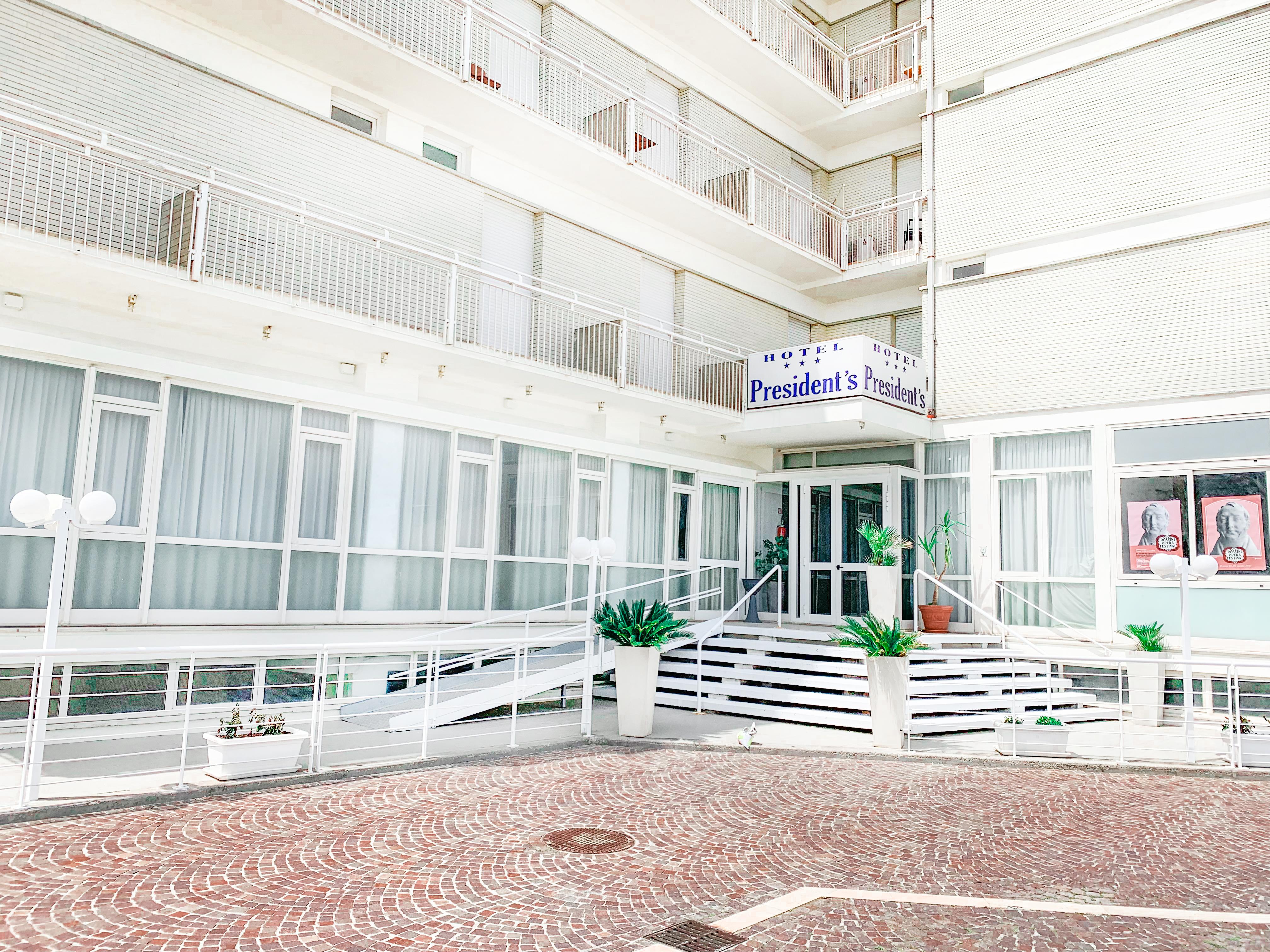 Hotel President's Pésaro Exterior foto